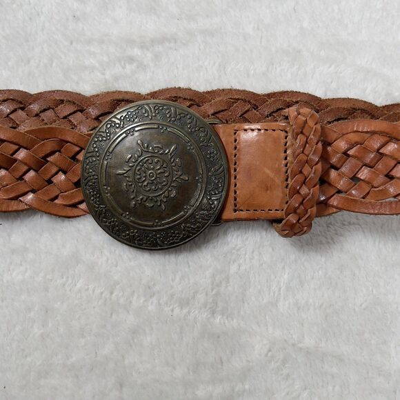 BKE BUCKLE Woven Leather Western Belt Sz M Brown Medallion Buckle Adjustable - Picture 2 of 9